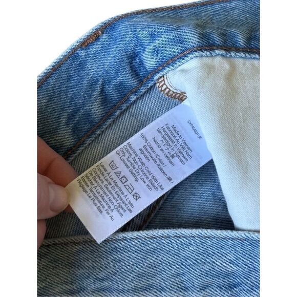 Madewell Mid Length Denim Shorts size 24 Distressed Blue Raw Hem Button Fly - Picture 9 of 9